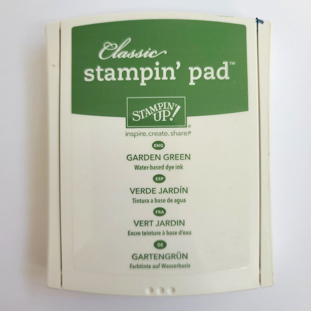 🎀SOLD🎀 Stampin Up! Classic Stampin' Pad - Garden Green
